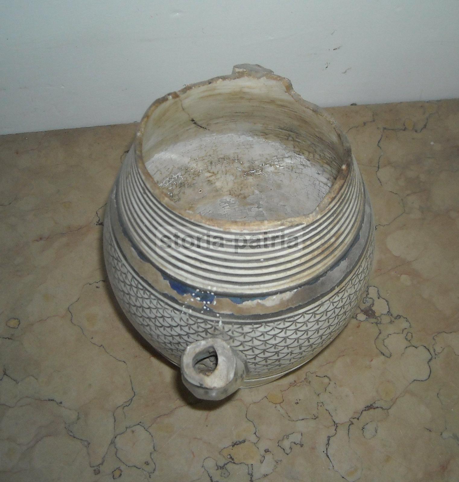 Antica Ceramica Napoletana, Elegante Decoro, Brocca Da Collezione, Da Restaurare immagine 4