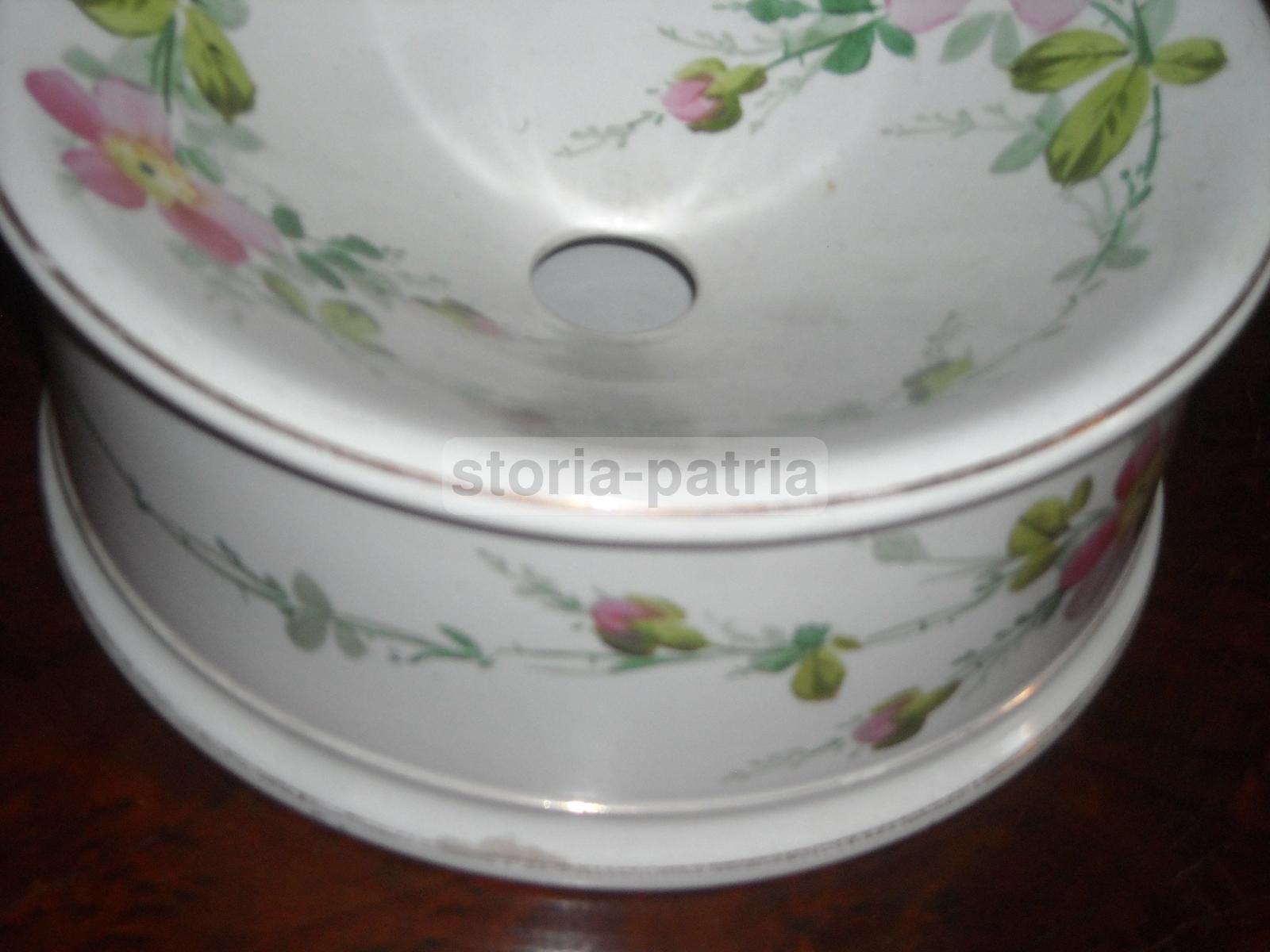 Antica Ceramica Richard, Soprammobile d'Epoca, Da Collezione, Decorazioni Floreali immagine 4