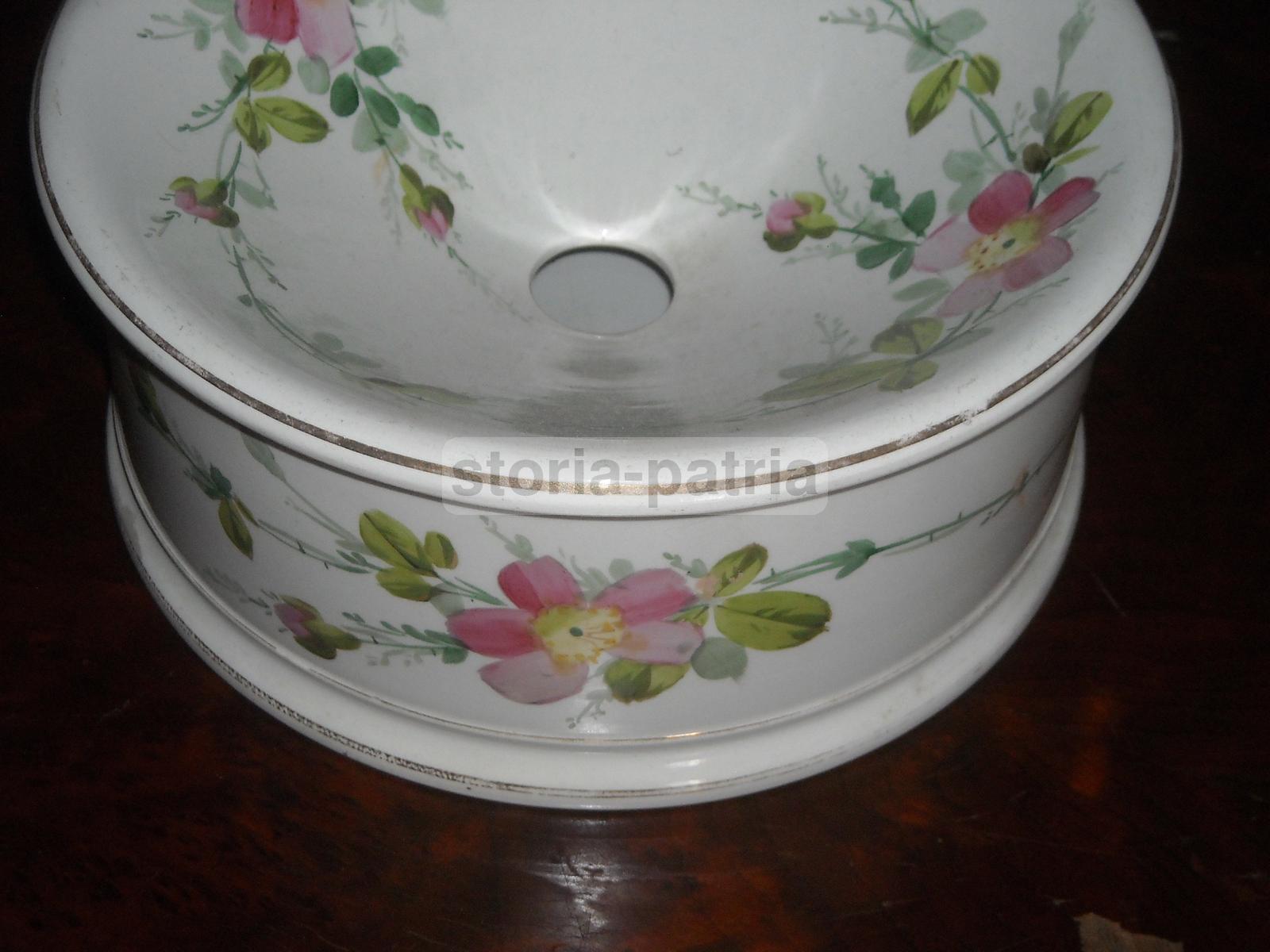 Antica Ceramica Richard, Soprammobile d'Epoca, Da Collezione, Decorazioni Floreali immagine 5