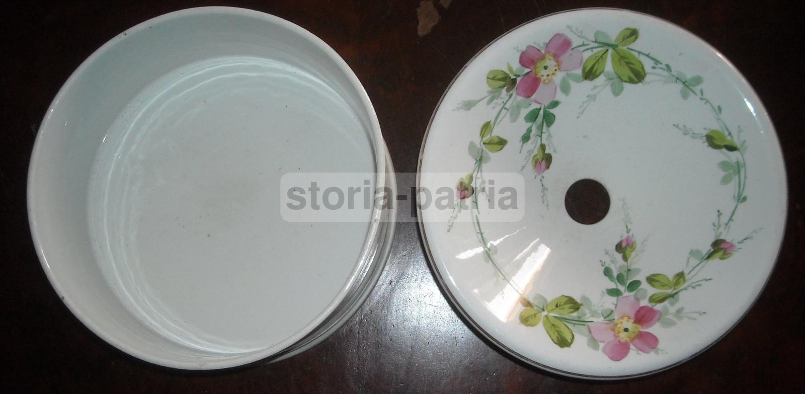 Antica Ceramica Richard, Soprammobile d'Epoca, Da Collezione, Decorazioni Floreali immagine 7