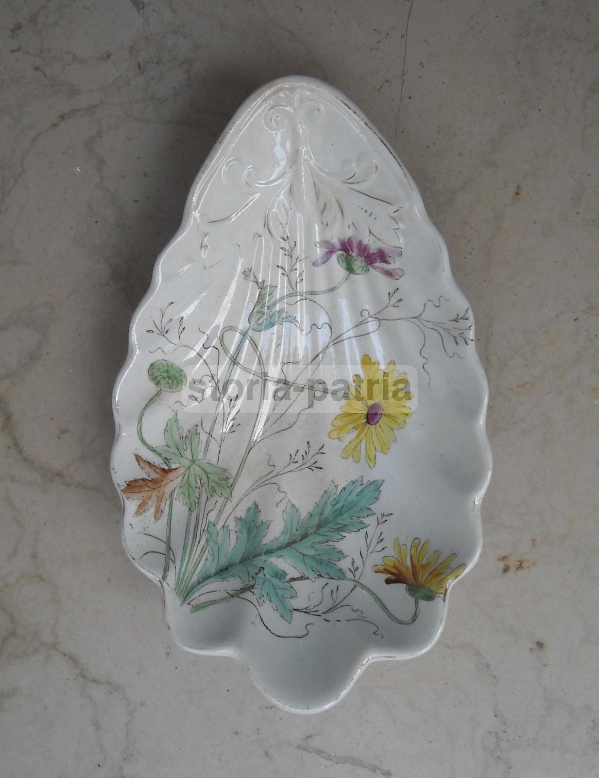 Antico Soprammobile, Ceramica Laveno, Verbano, Modellato A Conchiglia, Floreale immagine 3
