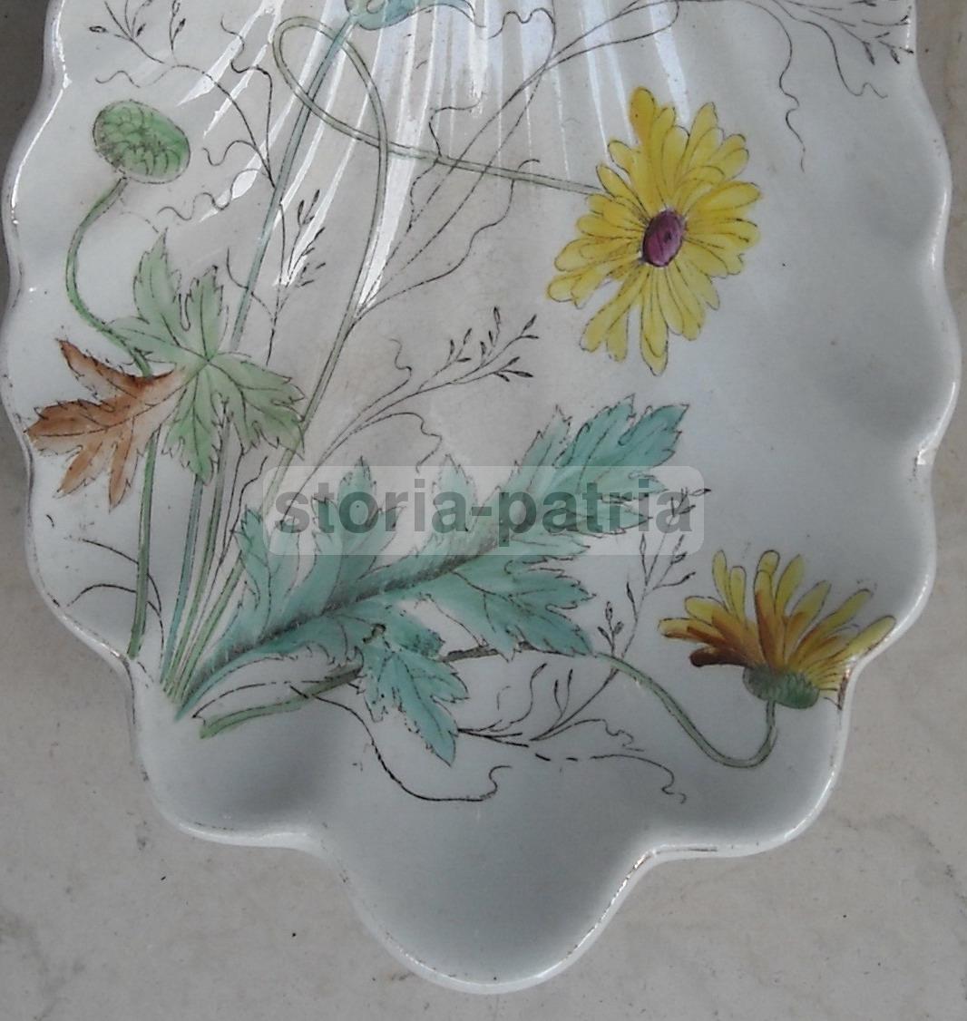 Antico Soprammobile, Ceramica Laveno, Verbano, Modellato A Conchiglia, Floreale immagine 4