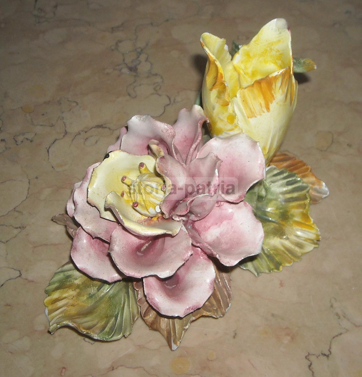 Artistica Lampada Bugia, Ceramica Policroma, Scultura Floreale, Molto Decorativa immagine 3