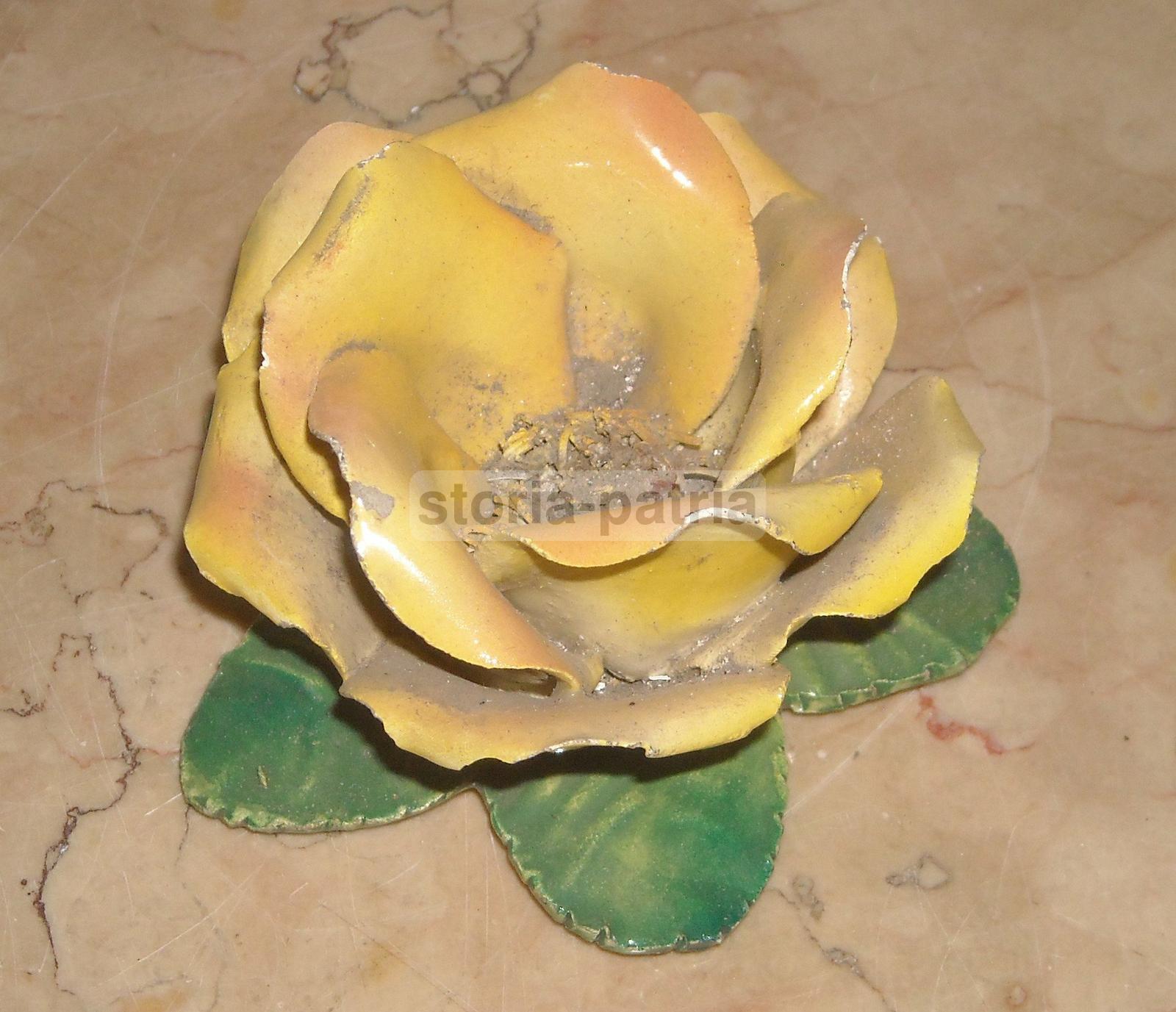 Artistico Fiore, Botanica, Policroma Ceramica, Soprammobile Decorativo, Poggiacarte immagine 2