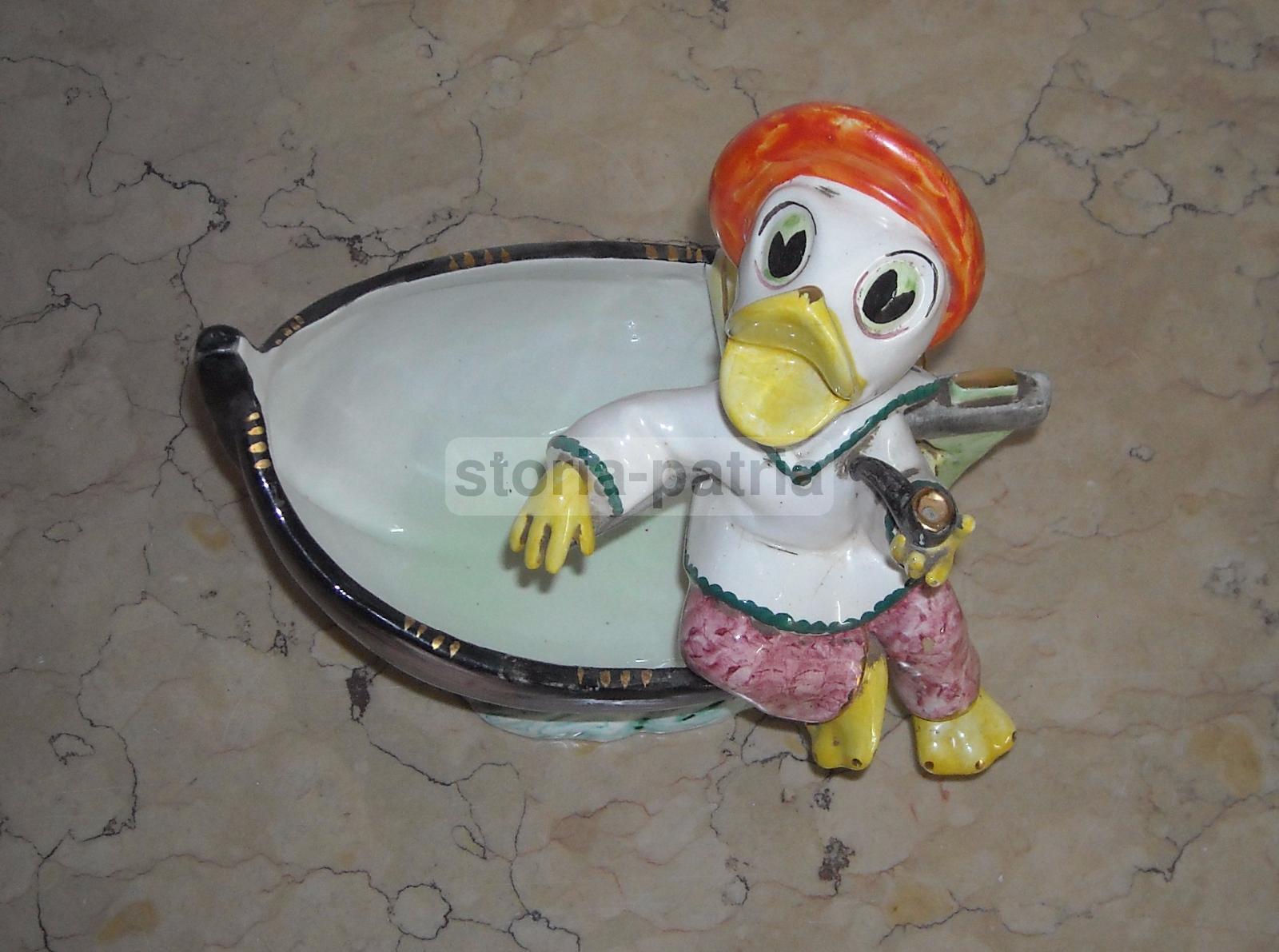 Grazioso Soprammobile d'Epoca, Paperotto Pescatore, Simpaticissima Ceramica, Marca immagine 7