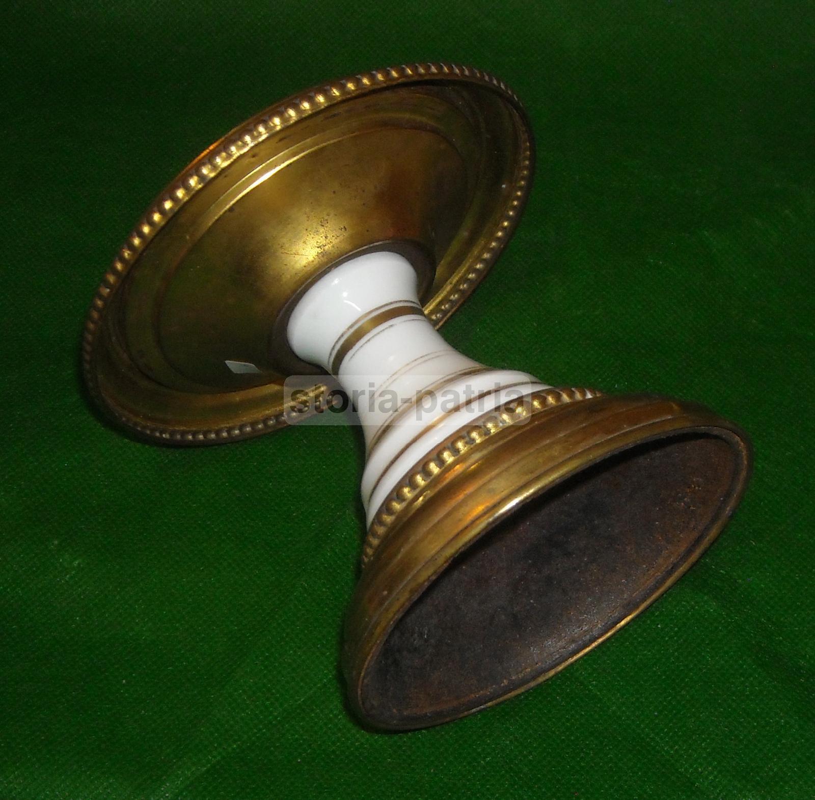 Inusuale Soprammobile Antico, Elegante Alzatina, Porcellana Dorata, Utile Supporto immagine 1