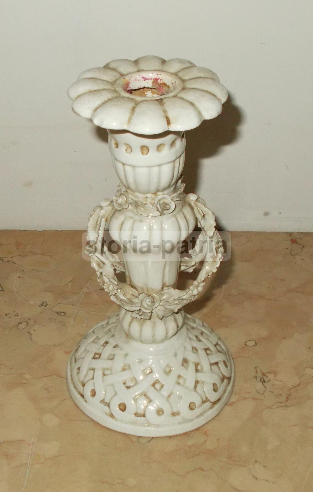Veneto, Bassano, Decorativo Candeliere, Artistici Motivi Floreali, Da Collezione immagine 2