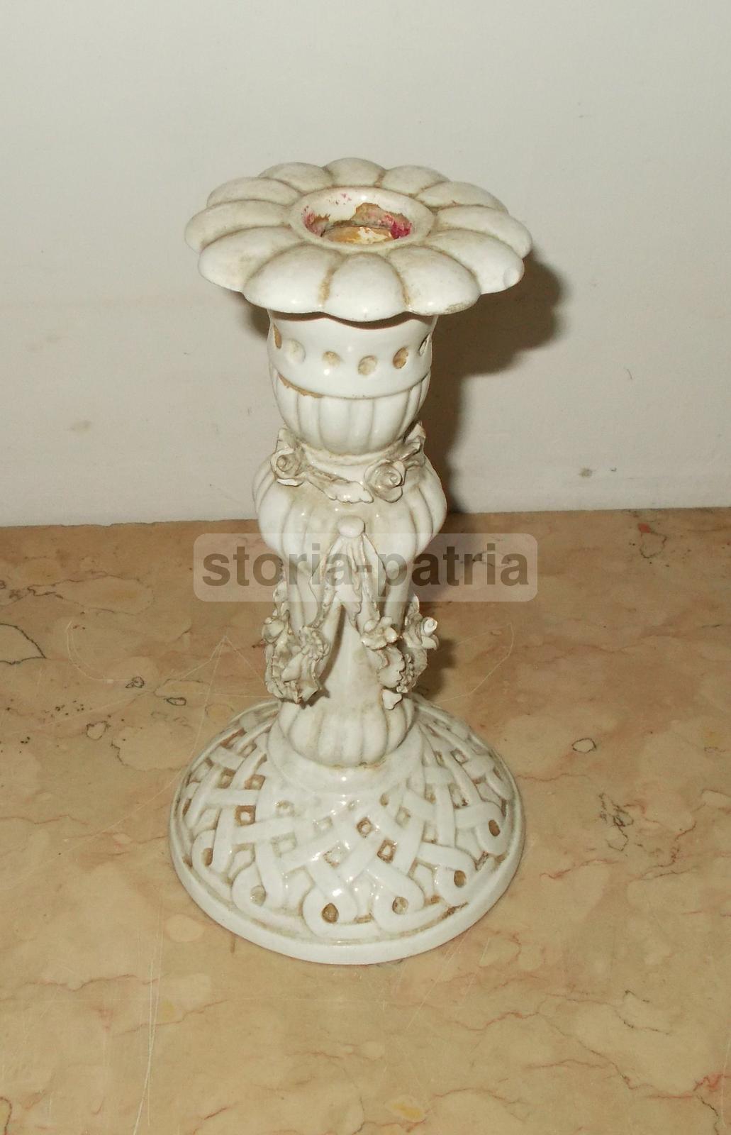 Veneto, Bassano, Decorativo Candeliere, Artistici Motivi Floreali, Da Collezione immagine 3